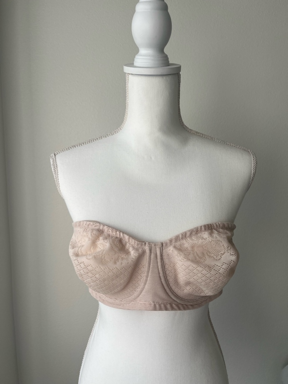 Wacoal Visual Effects Strapless MinimizerBra Color Nude Size 38C